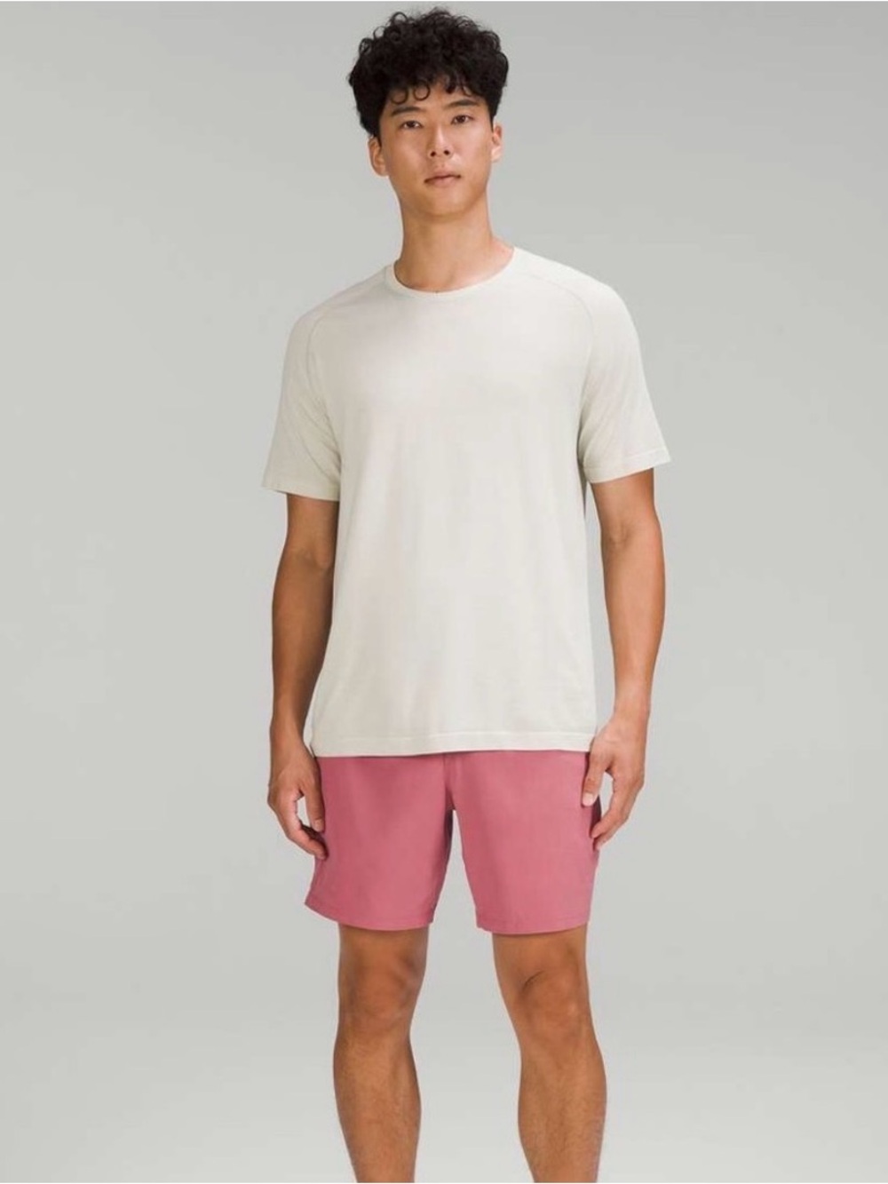 Lululemon Pace Breaker Lined Shorts 7" in Salmon, Men's size M